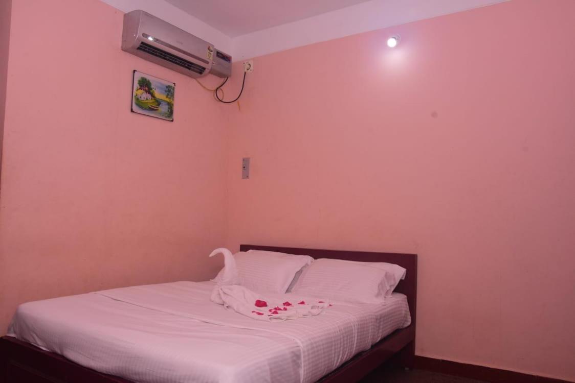 Selvasi Beach Cottage Auroville Kültér fotó