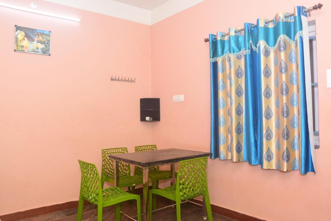 Selvasi Beach Cottage Auroville Kültér fotó