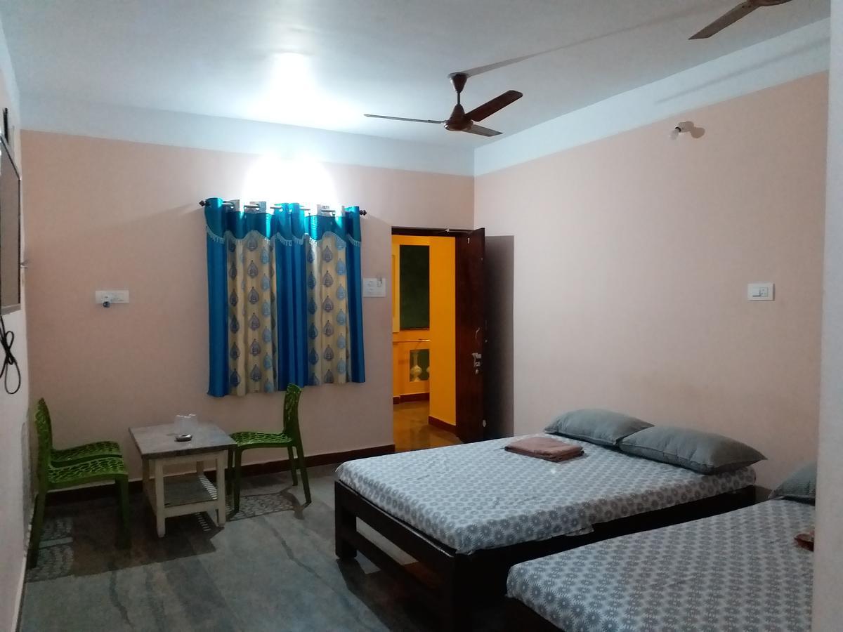 Selvasi Beach Cottage Auroville Kültér fotó